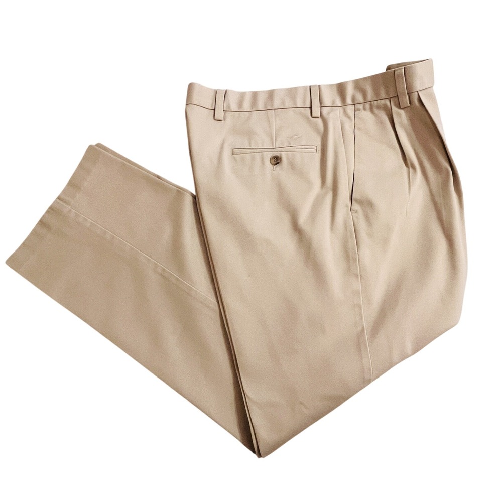 Dockers Beige Men's 36x30 Pleated Front Classic Fit‎ 100% Cotton